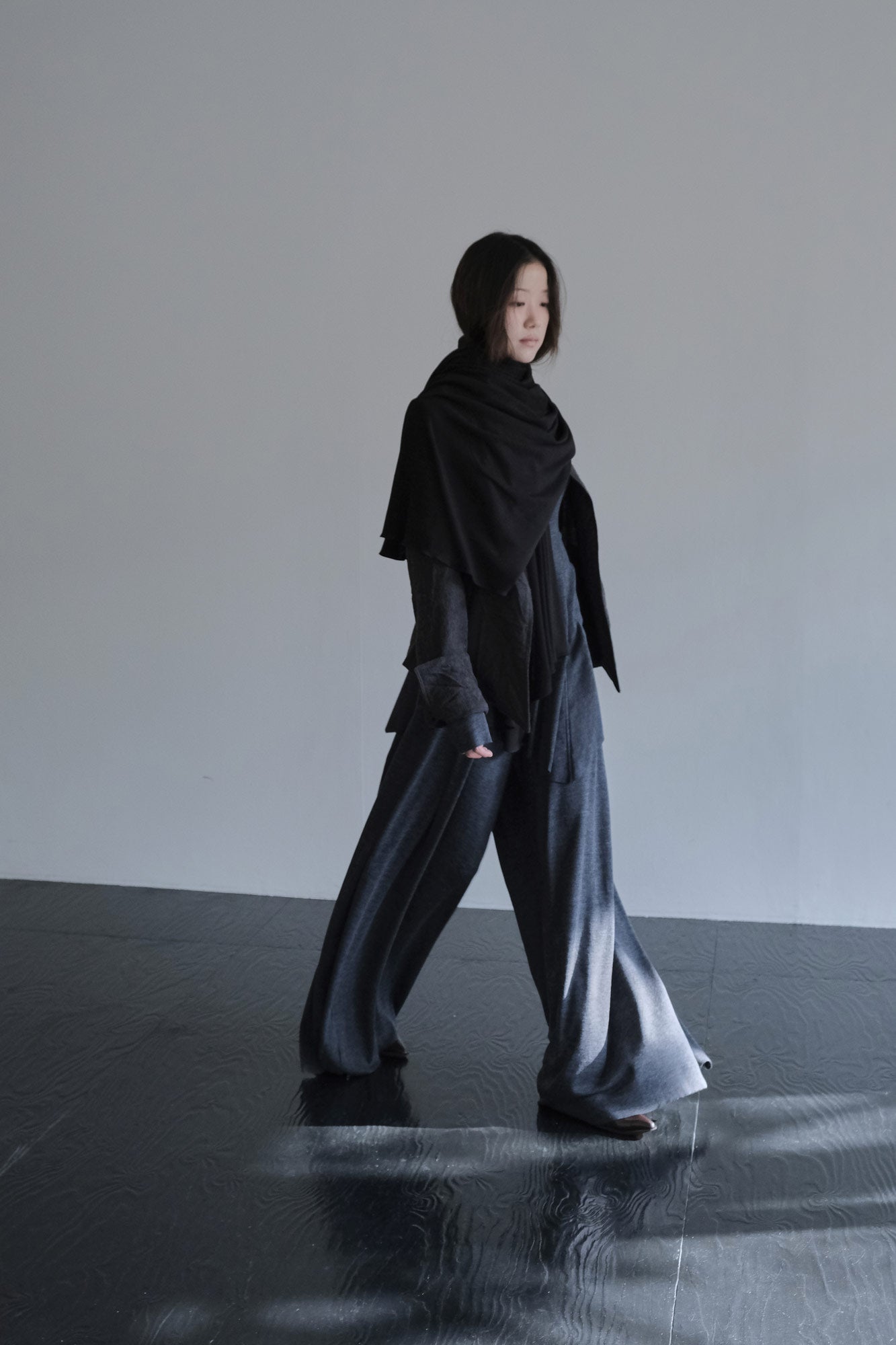 DRAPE 014 'Wool Cascading Shawl Scarf'