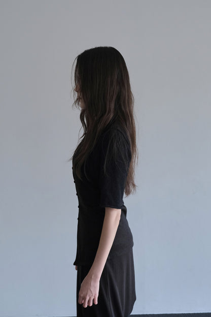 Structure 004 'Ponte Roma Fox-Sleeve Top'