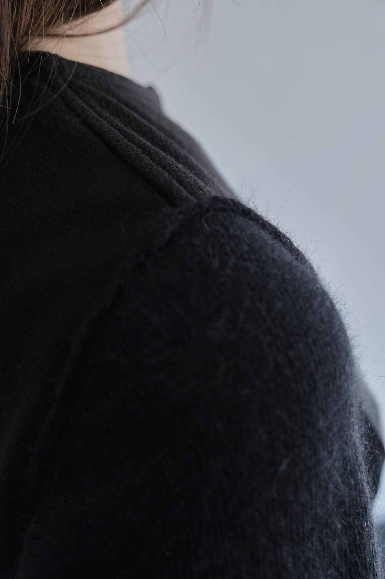 Structure 004 'Ponte Roma Fox-Sleeve Top'