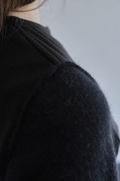 Structure 004 'Ponte Roma Fox-Sleeve Top'