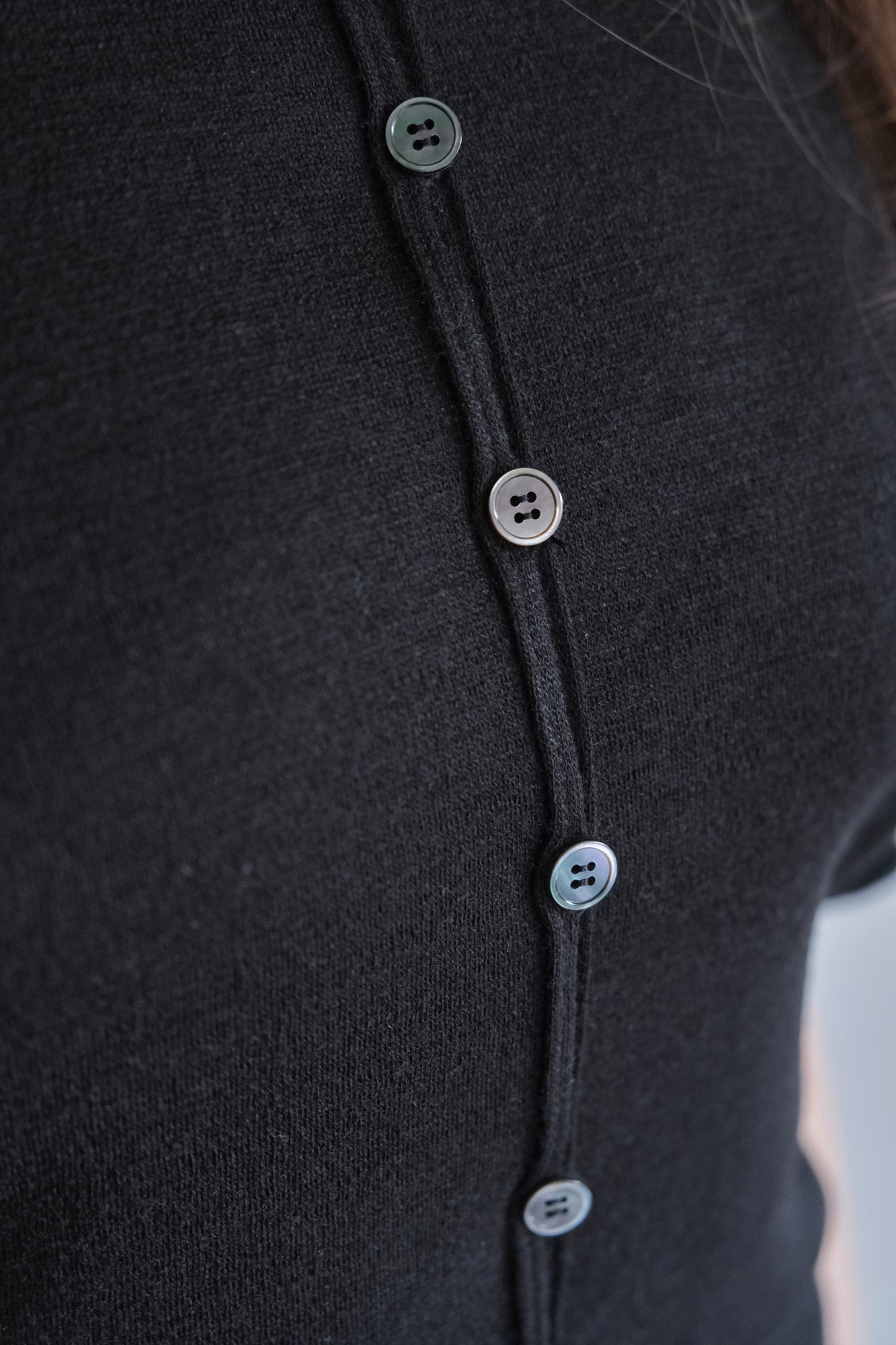 Structure 004 'Ponte Roma Fox-Sleeve Top'