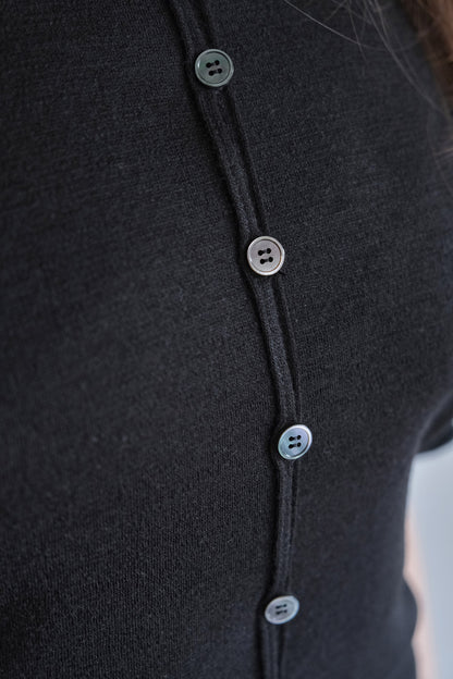 Structure 004 'Ponte Roma Fox-Sleeve Top'