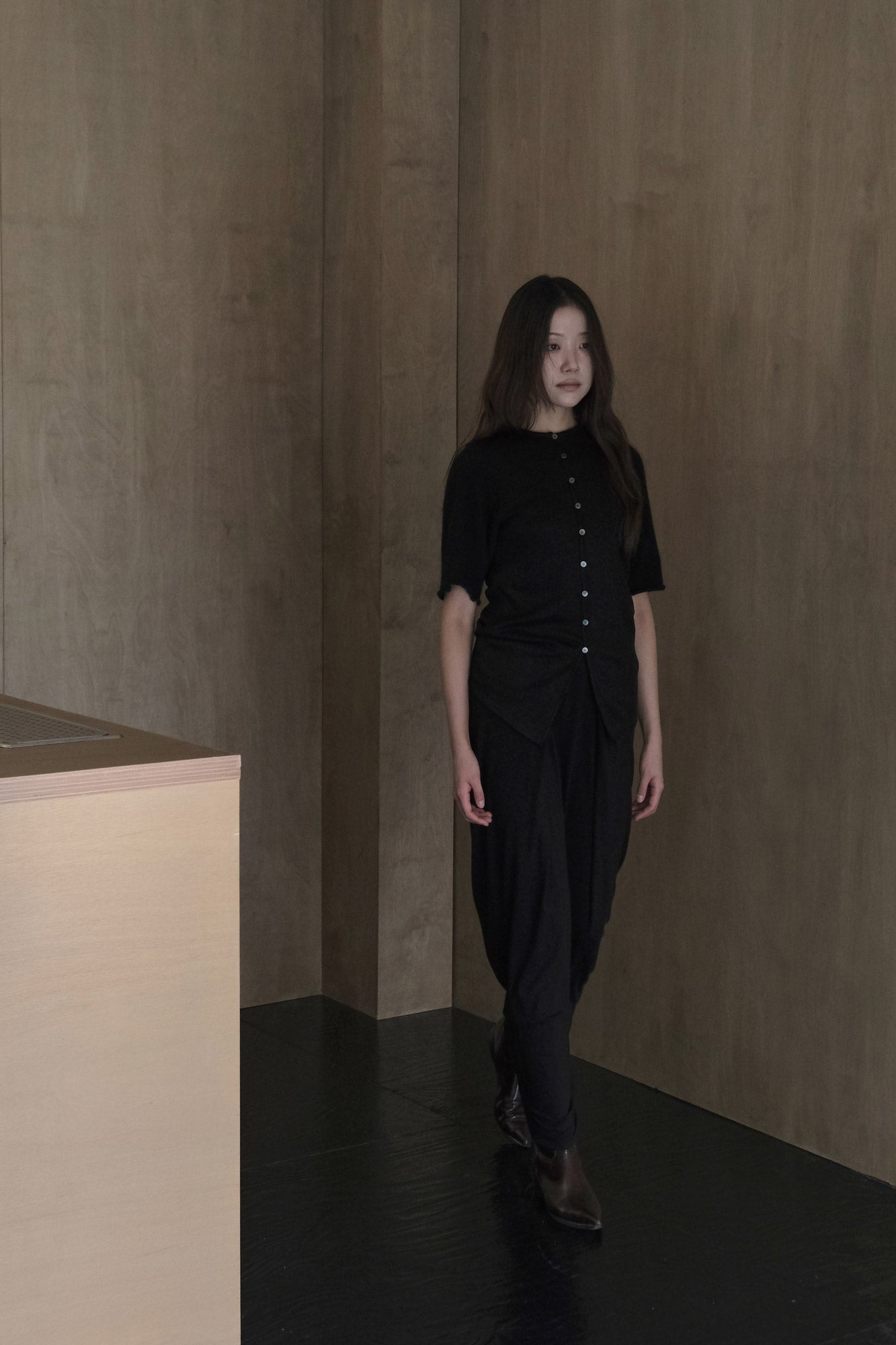 Structure 004 'Ponte Roma Fox-Sleeve Top'