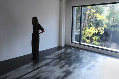 Structure 004 'Ponte Roma Fox-Sleeve Top'