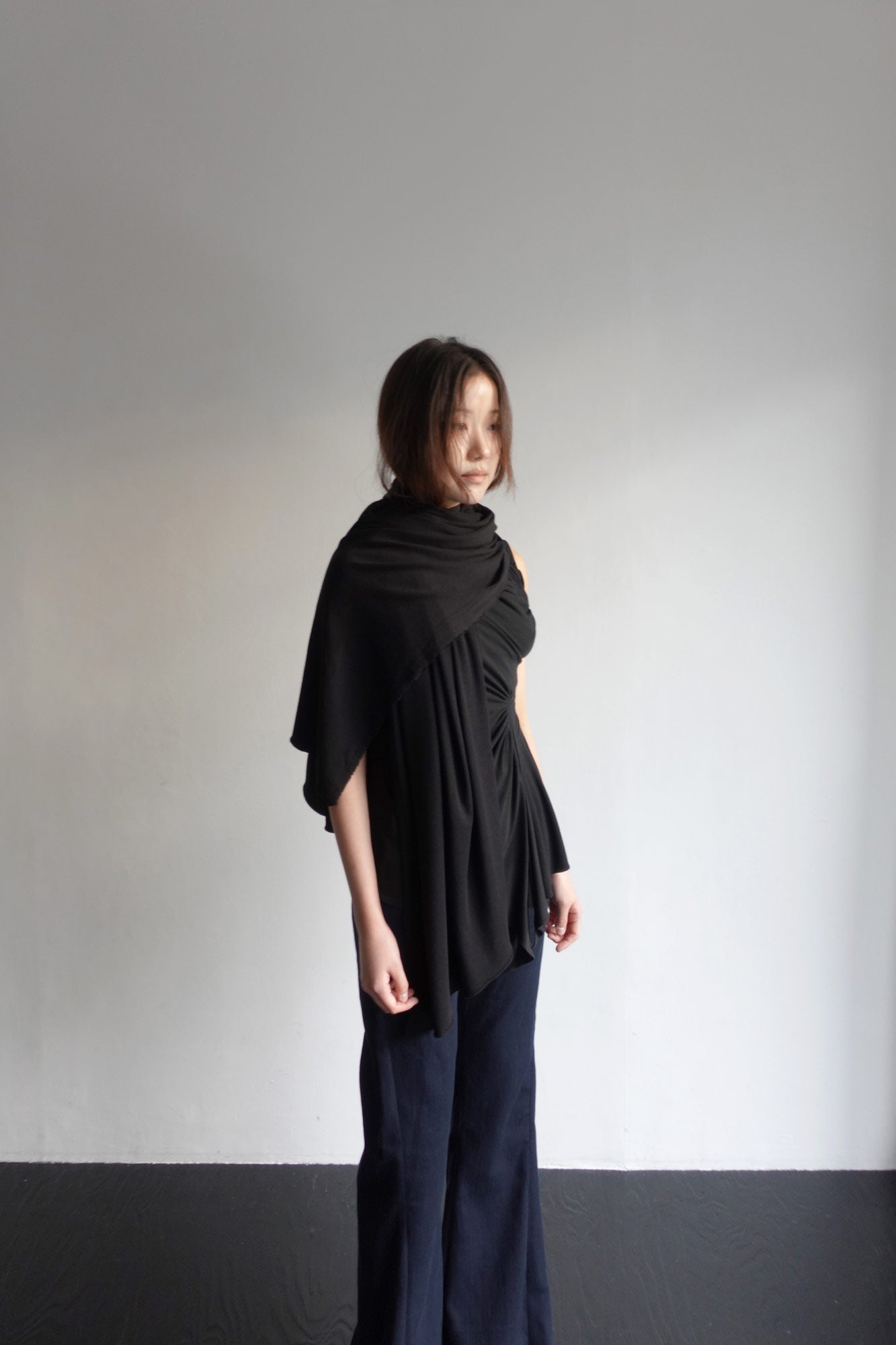 DRAPE 014 'Wool Cascading Shawl Scarf'