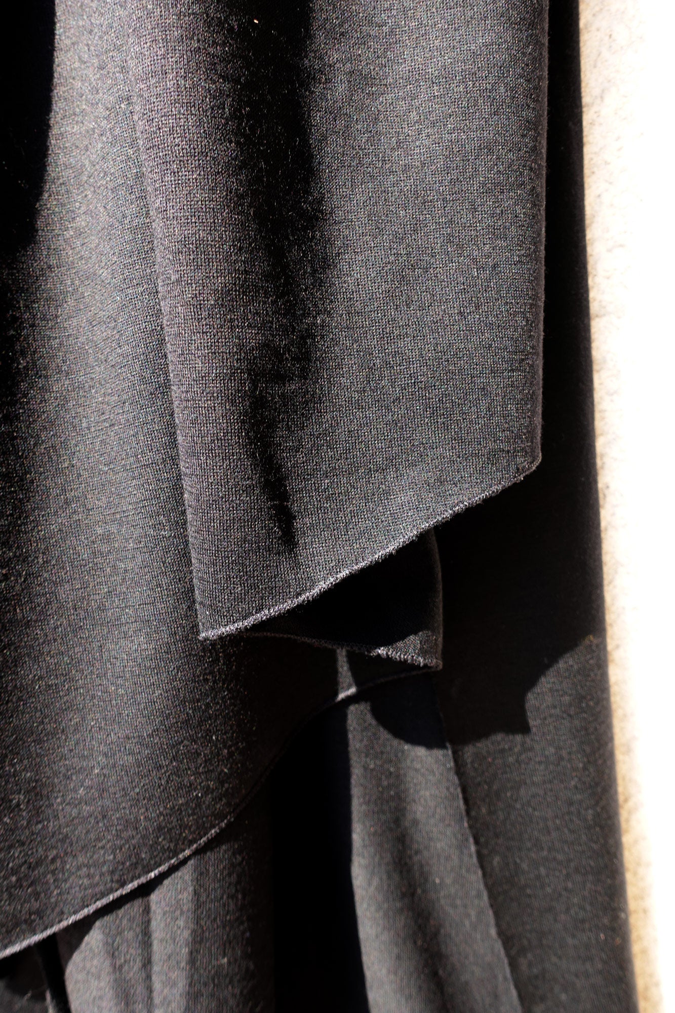 DRAPE 014 'Wool Cascading Shawl Scarf'