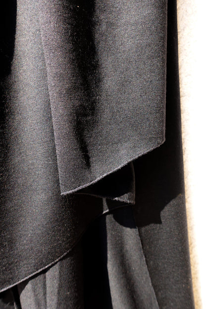 DRAPE 014 'Wool Cascading Shawl Scarf'